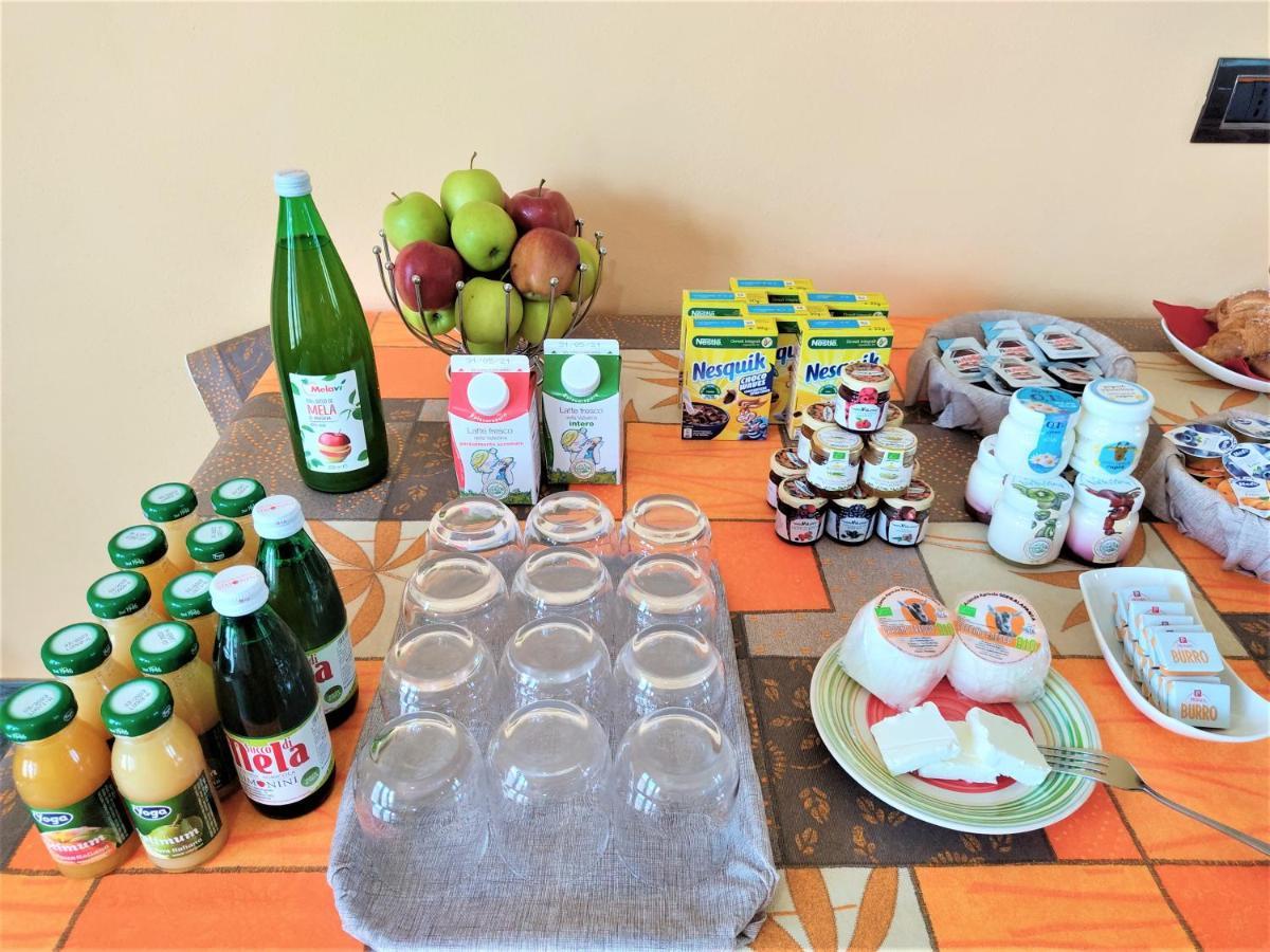 B&B Il Germoglio Castione Andevenno Luaran gambar