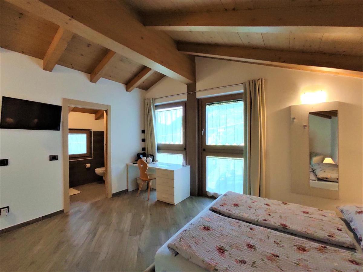 B&B Il Germoglio Castione Andevenno Luaran gambar