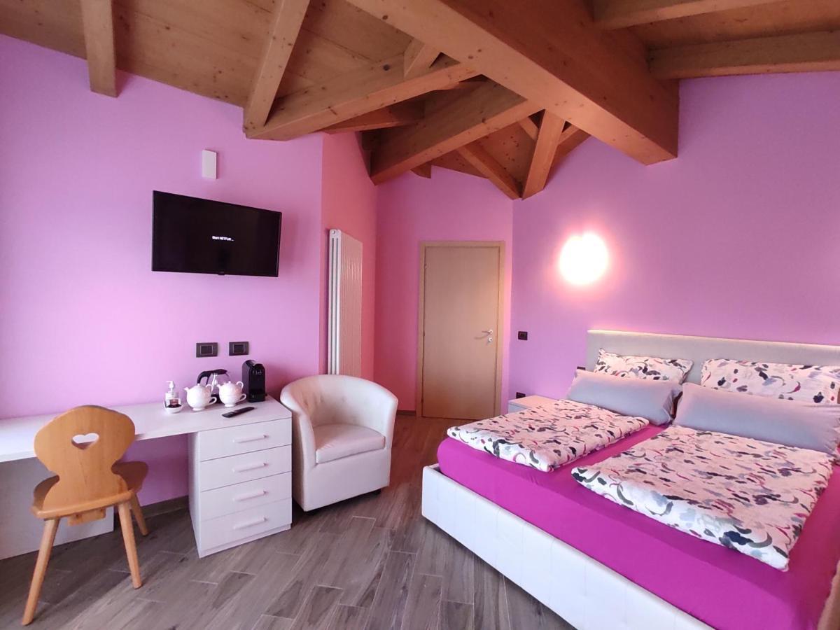 B&B Il Germoglio Castione Andevenno Luaran gambar